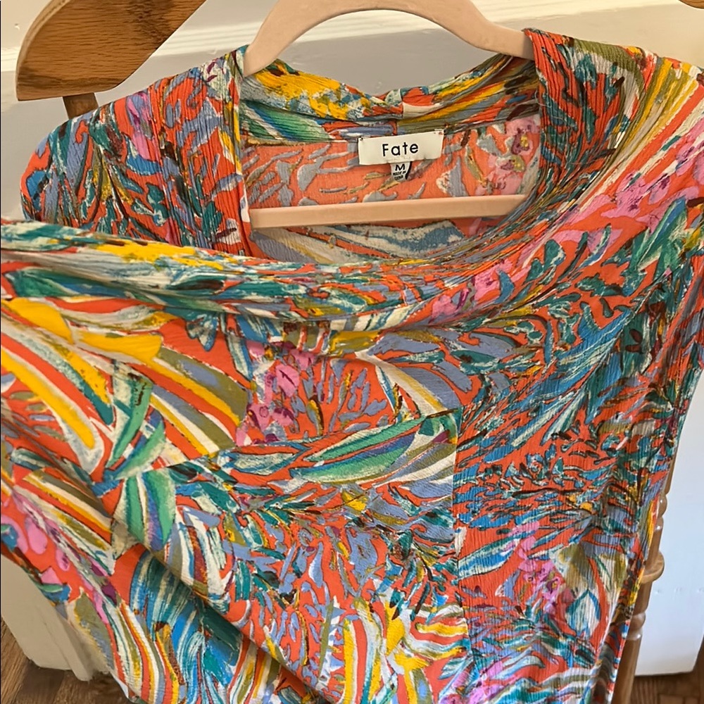 Colorful Patterned Cardigan - Picture 5 of 7